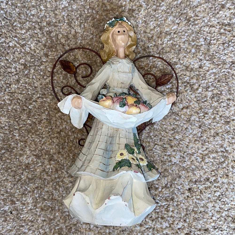 Angel Accents figurine